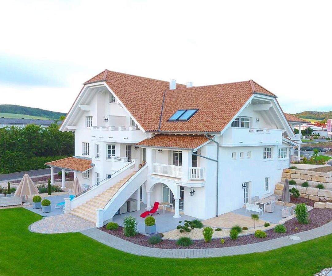 Belle Maison - Das Kleine Hotel Werbach Exteriör bild